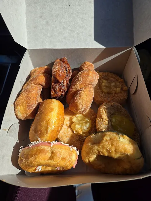 Donut Parlor Picture 7
