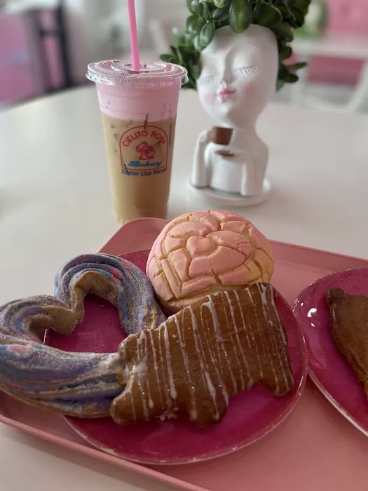 Cielito Rosa Bakery & Café Picture 9