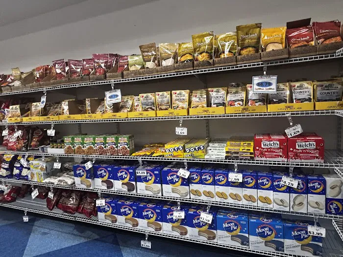 Alpine/Dave's Killer Bread Outlet Store Picture 4