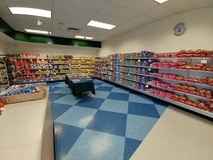 Alpine/Dave's Killer Bread Outlet Store Picture 2