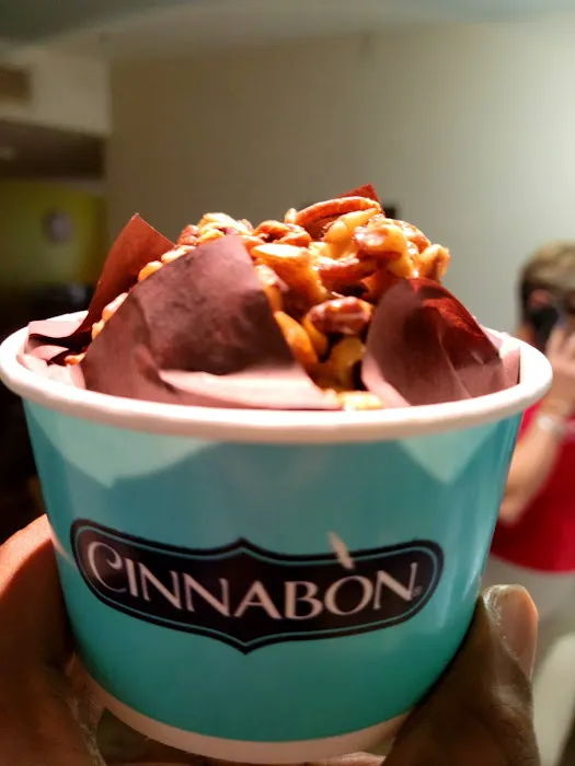 Cinnabon at Schlotzsky's Picture 4