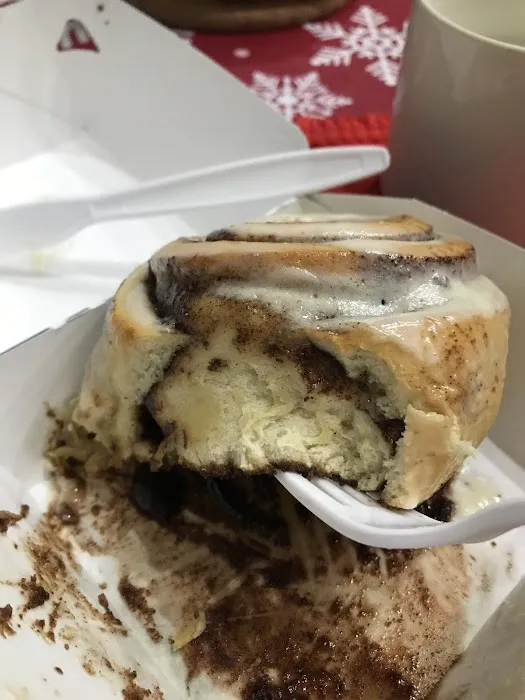 Cinnabon Picture 4