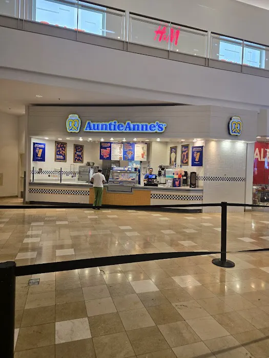 Auntie Anne's Picture 6