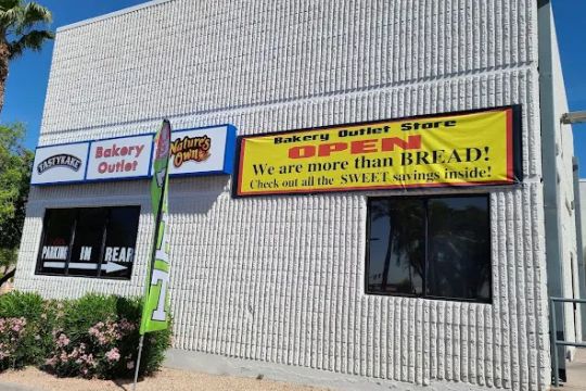 Holsum Bakery