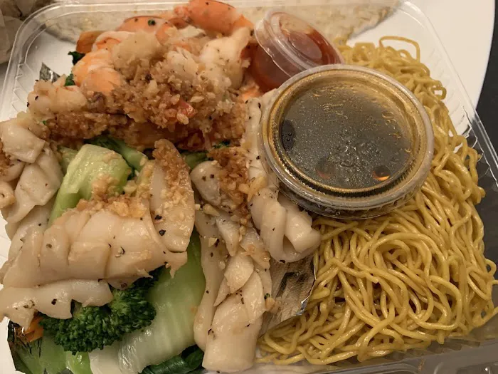 Kimthao's Bakery and Food to Go Picture 2