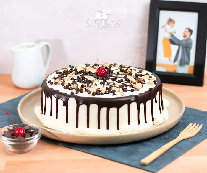 Suspiros Cakes Chandler Picture 6