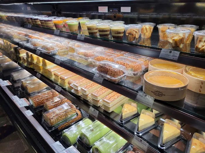 BF Bakery & Cafe Picture 2
