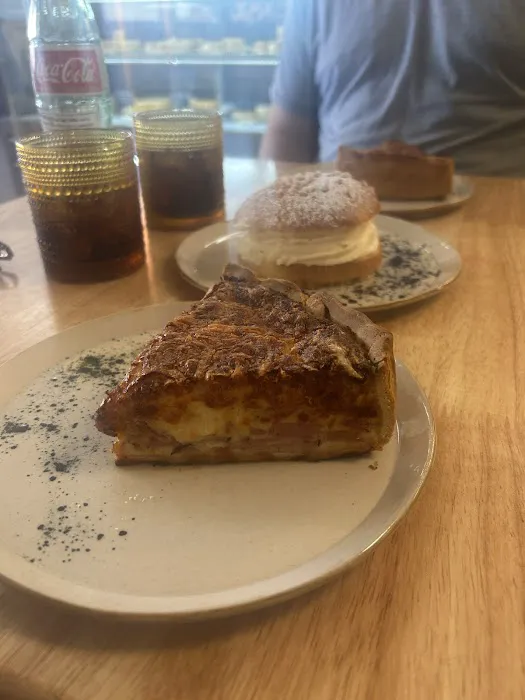 Quiches & Pies Picture 4