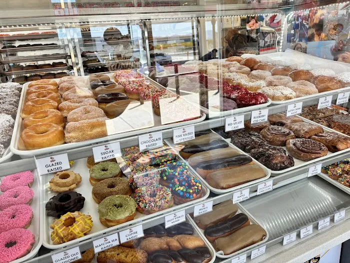 Randy's Donuts Picture 3