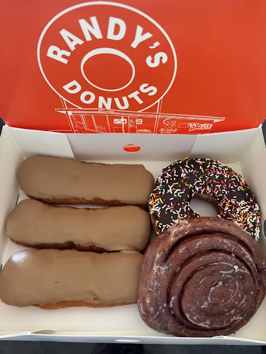Randy's Donuts Picture 9