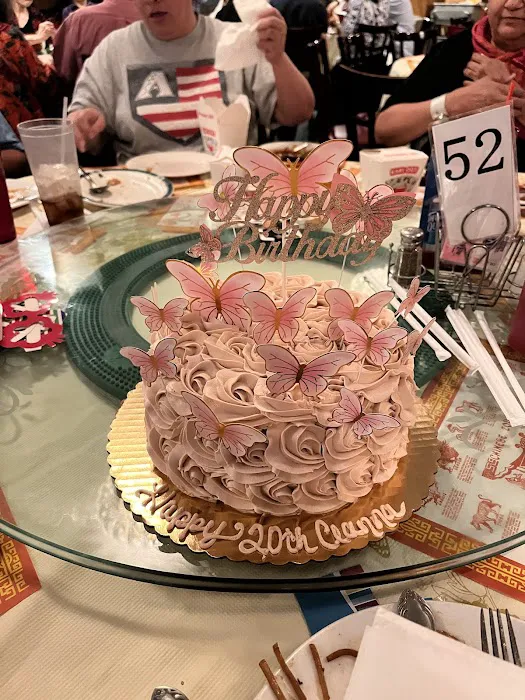 Roberts Fine Cakes Picture 7