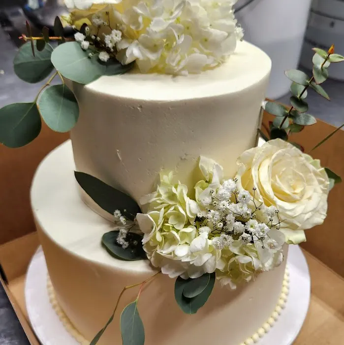 Roberts Fine Cakes Picture 10