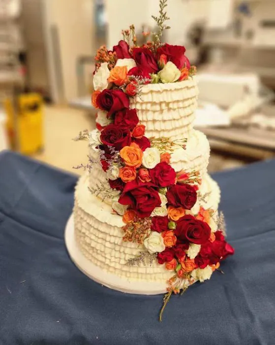 Roberts Fine Cakes Picture 3