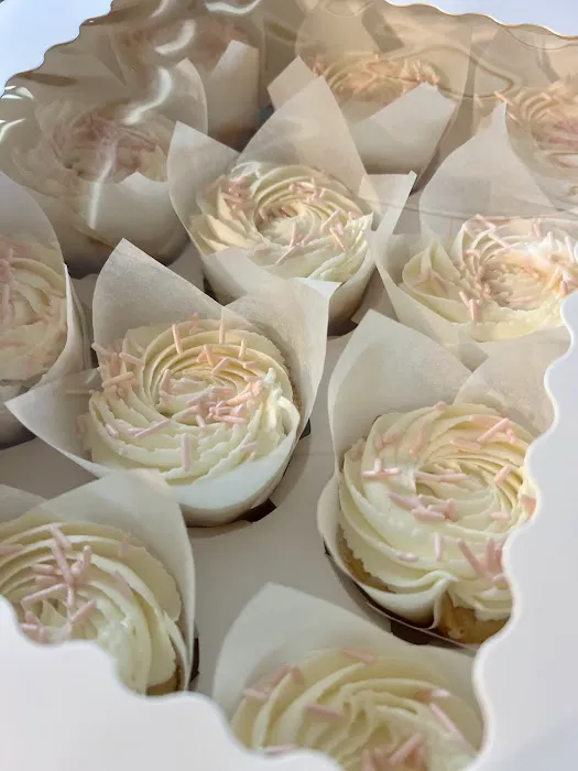 My Sister Bakes Picture 1