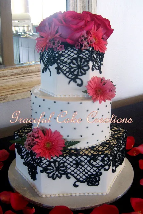 Graceful Cake Creations Picture 2