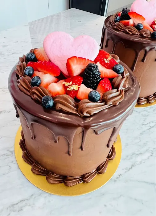 Strawberry Cake Shop Picture 4