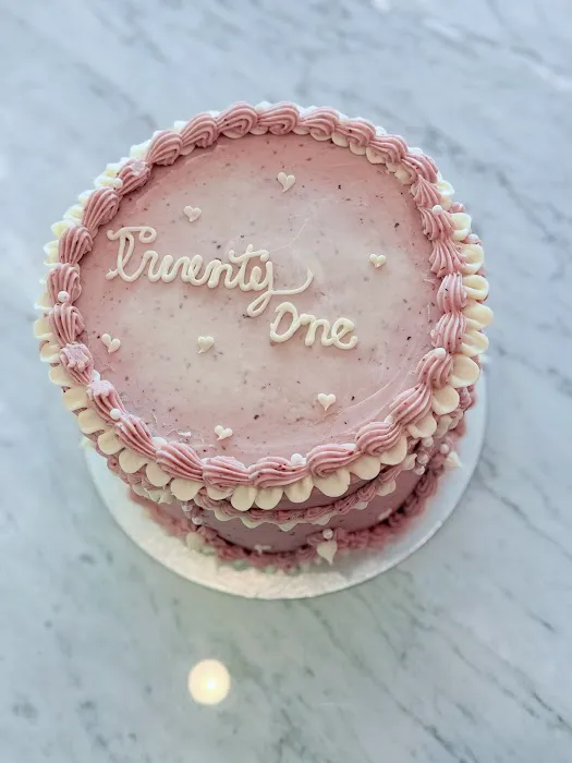 Strawberry Cake Shop Picture 6