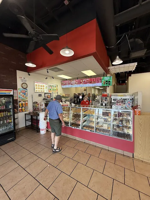 BoSa Donuts (Higley & Baseline) Picture 9