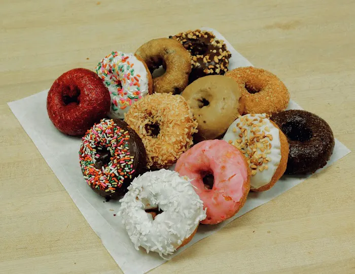 BoSa Donuts (Higley & Baseline) Picture 2