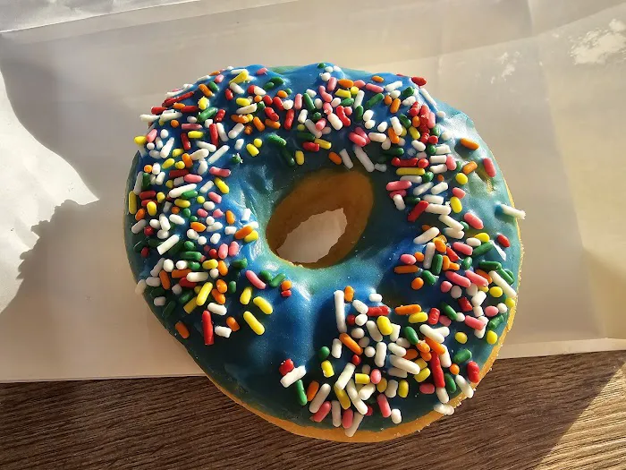 BoSa Donuts (Higley & Baseline) Picture 4