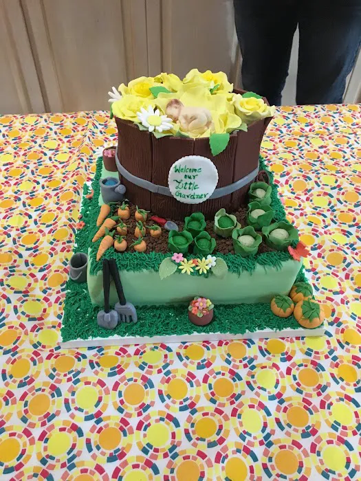 Tilu's Cake Picture 6