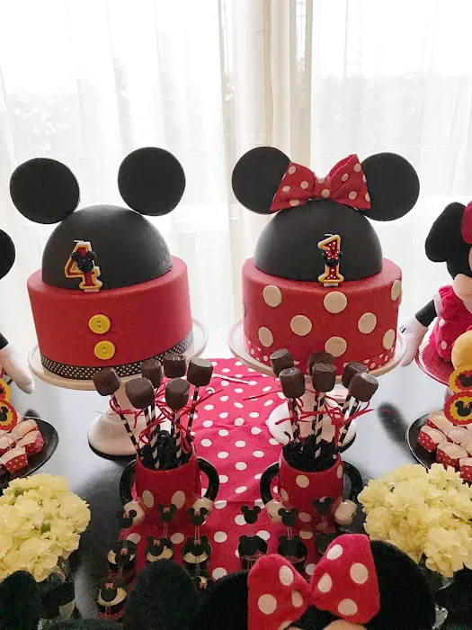 Tilu's Cake Picture 8