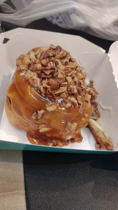 Cinnabon Picture 3