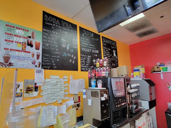 Dutch Donut Factory Picture 4