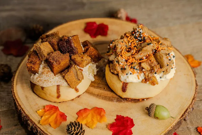Cinnaholic Picture 1