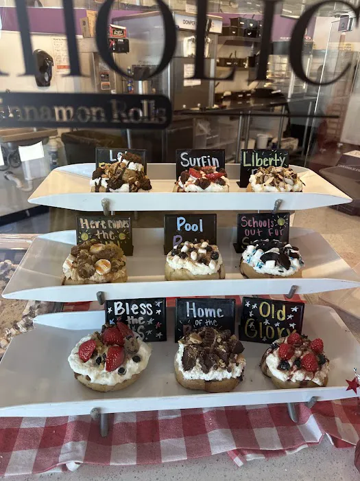 Cinnaholic Picture 8