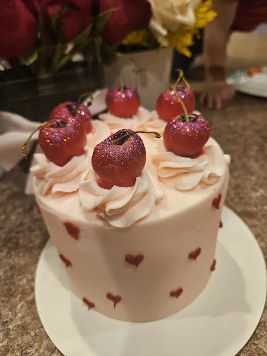 Creme de le Creme cakes by Rochelle Picture 1