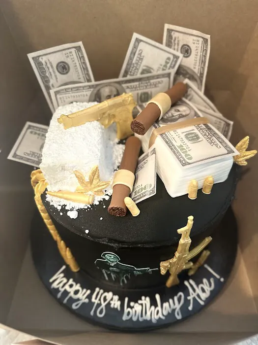Creme de le Creme cakes by Rochelle Picture 3