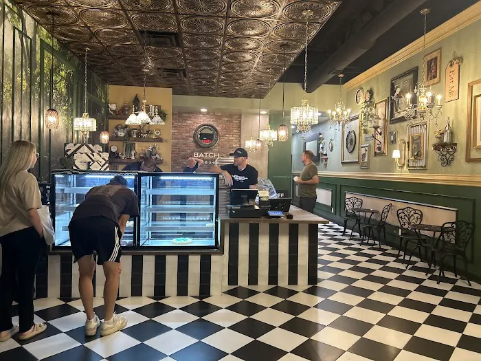 Batch Cookie Shop Picture 9