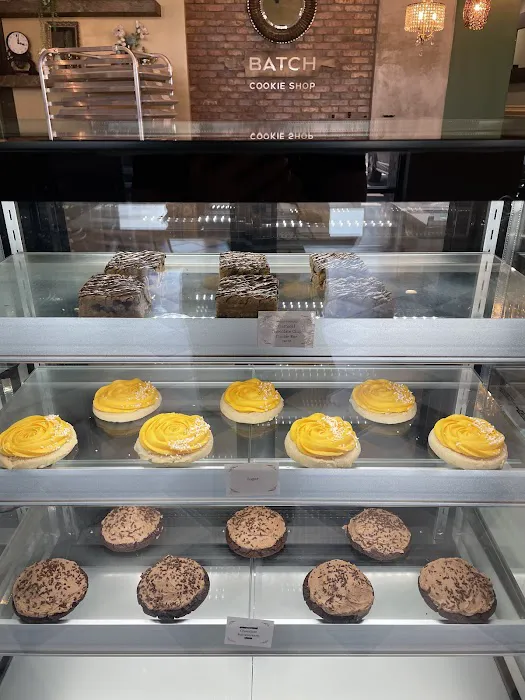 Batch Cookie Shop Picture 1