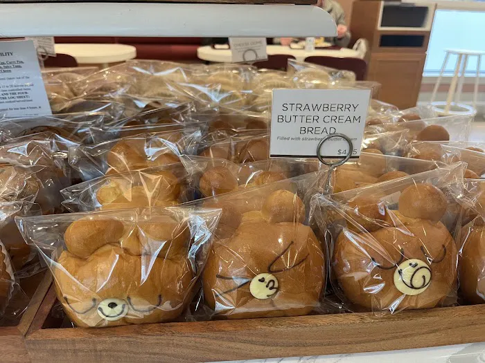 Belle's Bread Japanese Bakery and Café Picture 4