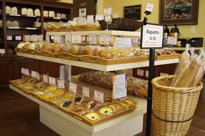 Belle's Bread Japanese Bakery and Café Picture 10