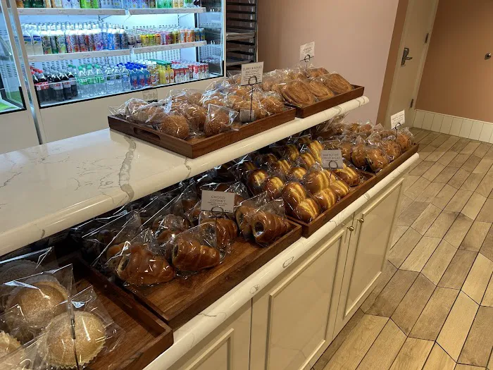 Belle's Bread Japanese Bakery and Café Picture 5