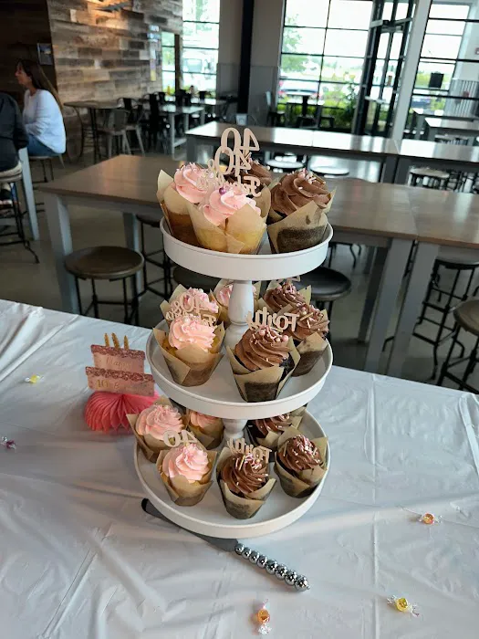 Becca's Bakes, LLC Picture 6
