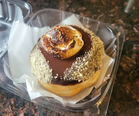 Destination Donuts