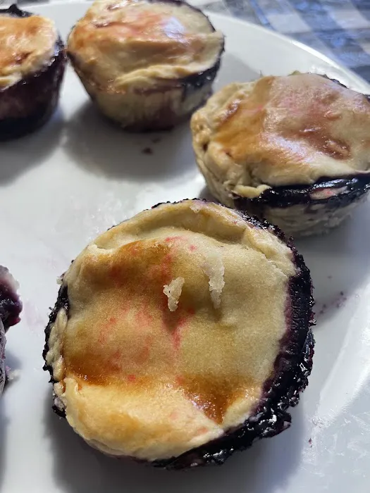 Ri'Joyce Pies Picture 2