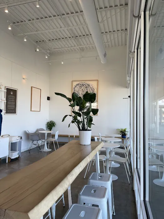 Mjomii Dessert & Coffee House Picture 2