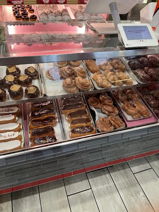 Buckeye Donuts Picture 7