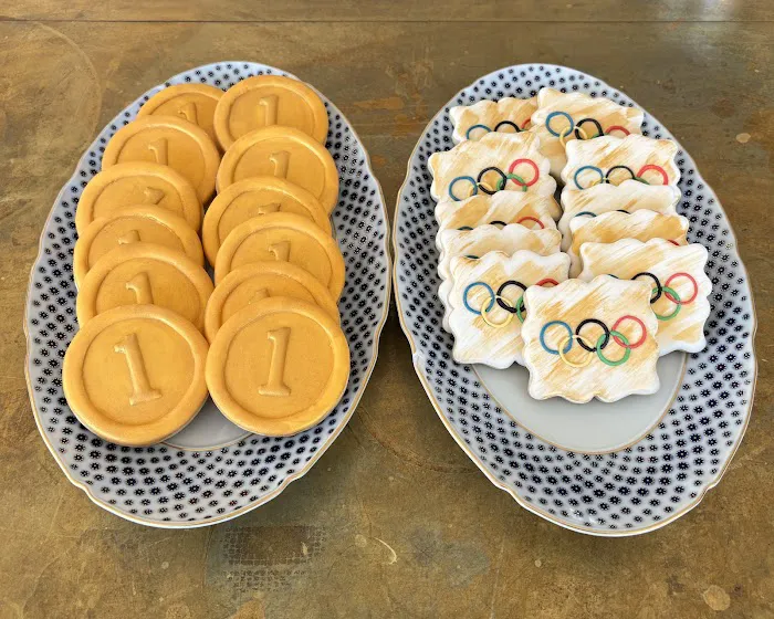 Claudia's Confections Picture 2