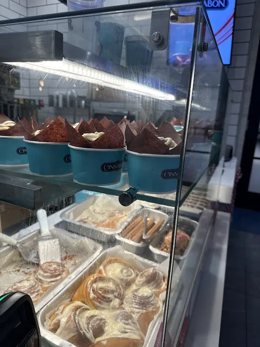 Cinnabon Picture 8