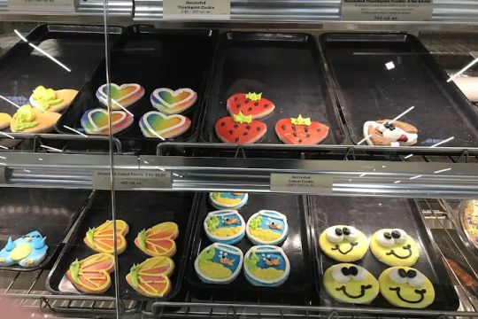 Giant Eagle Bakery