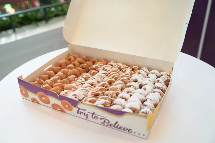 Sofi's Mini Donuts LLC Picture 8