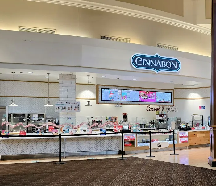 Cinnabon Picture 3