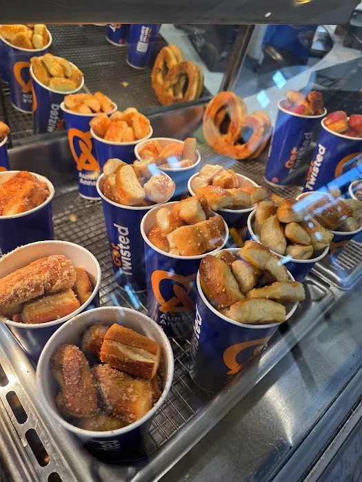 Auntie Anne's Picture 9