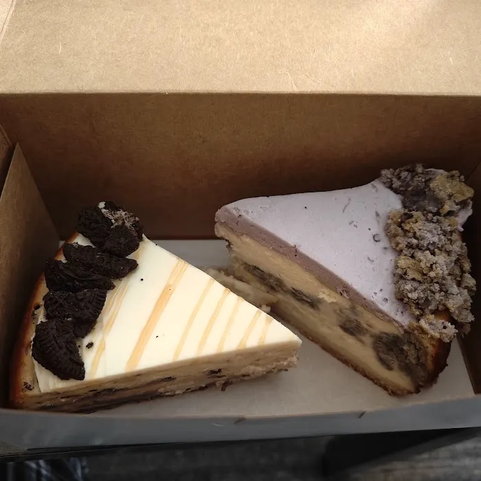 The Cheesecake Girl - Hilliard Picture 6