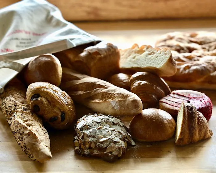 Littleton's Market Bakery Picture 8